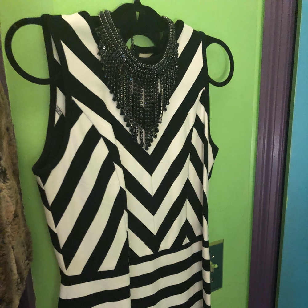 Loft size 2 black and white ponte dress